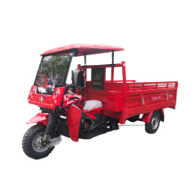 Tuktuk triciclo con cabina del conductor para el transporte